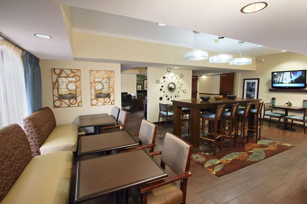 Hampton Inn Мадисон Интерьер фото